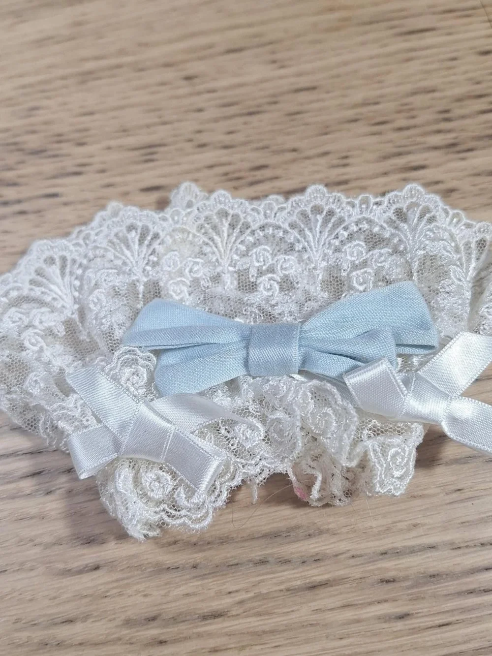 Innocent World Ivory Rose Lace Wrist Cuffs with Blue Bows | Classic Lolita 🎀
